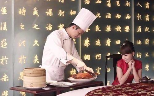 仙洋被爆料求婚视频播放,浪漫瞬间引网友热议  第3张